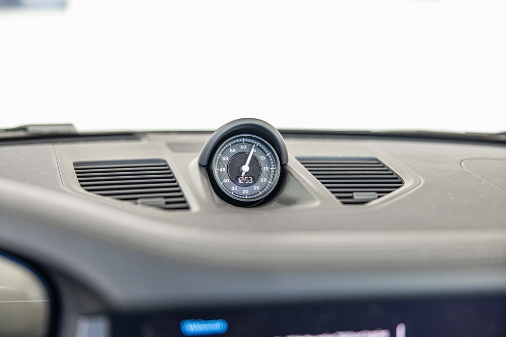 2026 PORSCHE 911 - Image 25