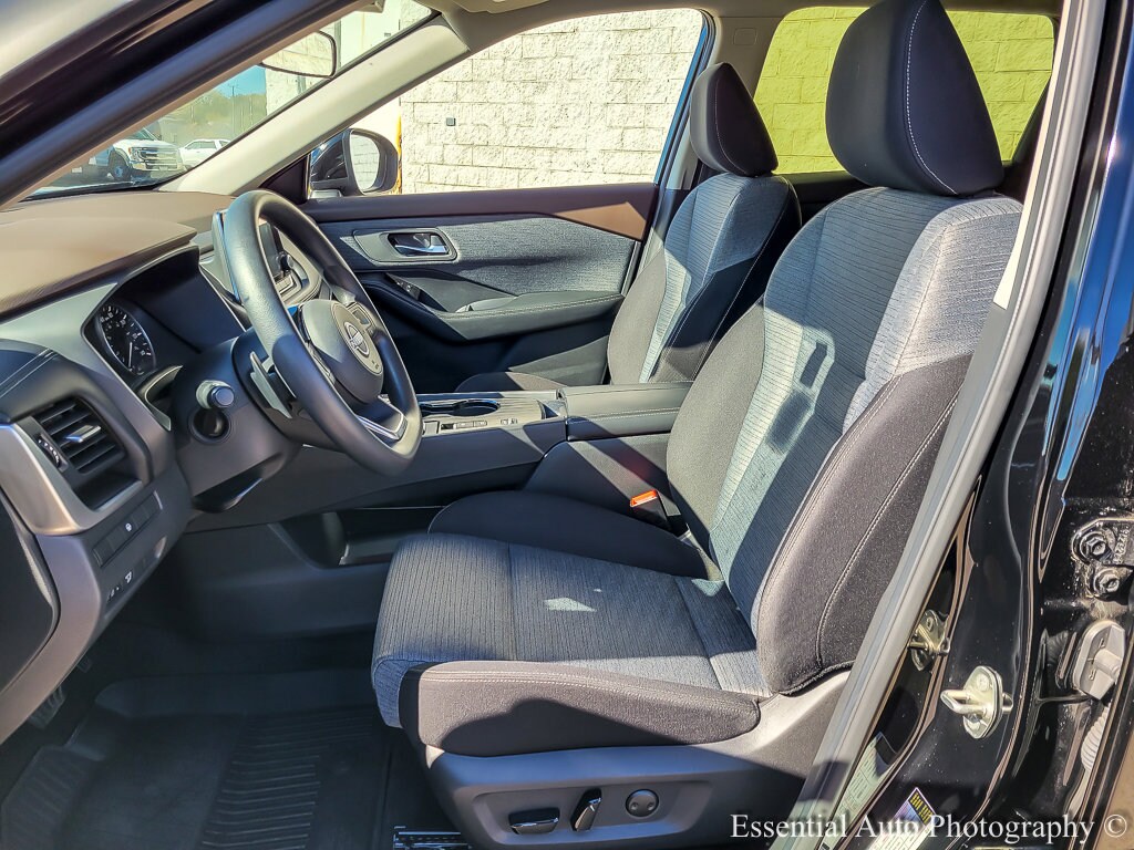 2023 NISSAN ROGUE - Image 8