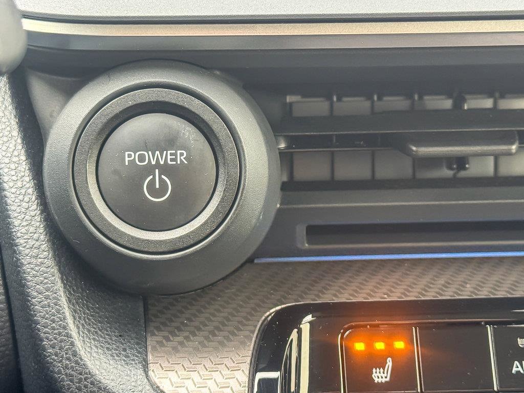 2025 TOYOTA PRIUS - Image 16