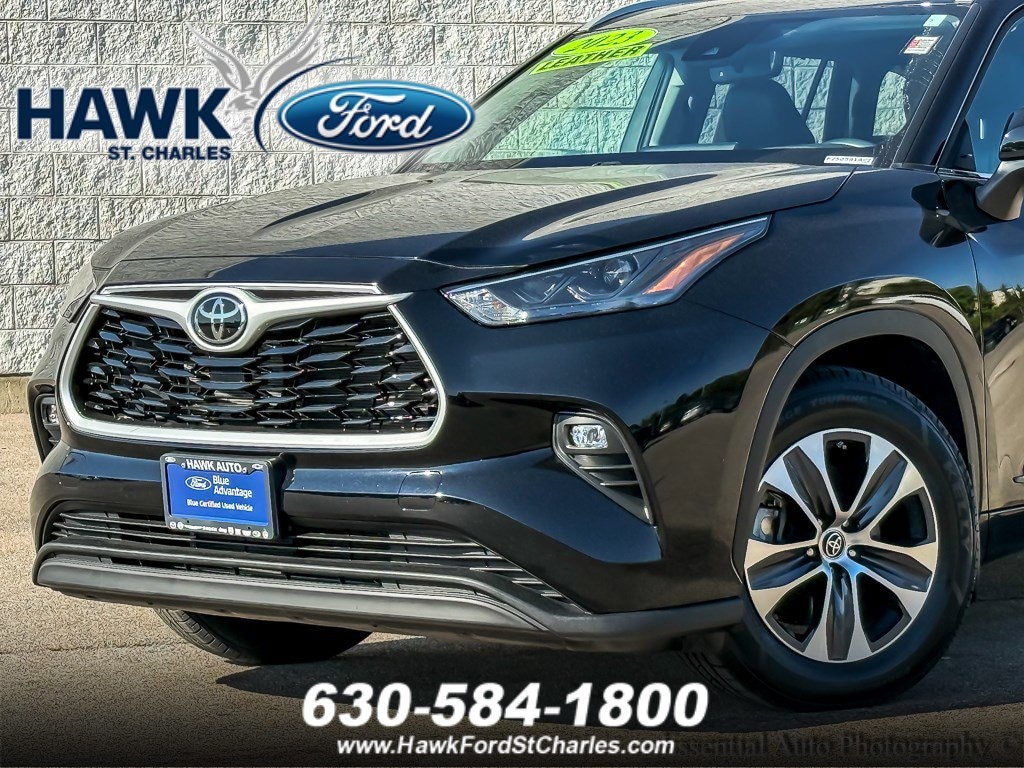 Used 2023 Toyota Highlander