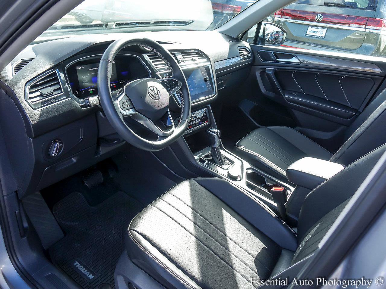 2022 VOLKSWAGEN TIGUAN - Image 9