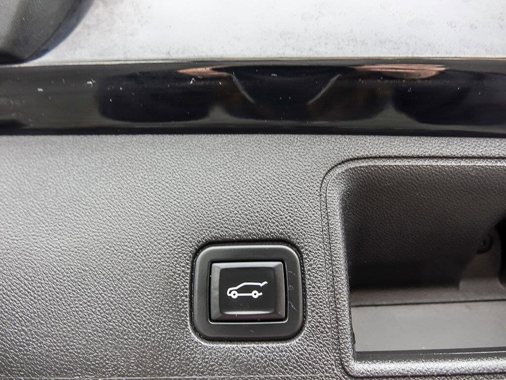 2021 GMC TERRAIN - Image 30