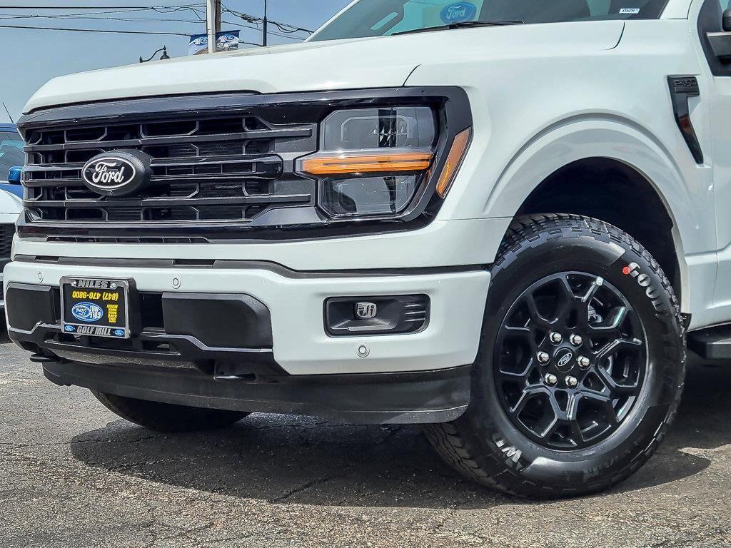 2024 Ford F-150 XLT photo 2