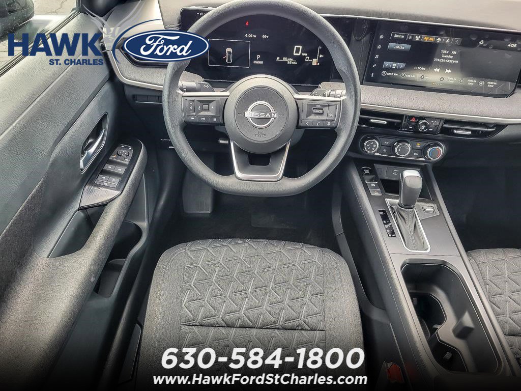 2025 NISSAN KICKS MPV - Image 12