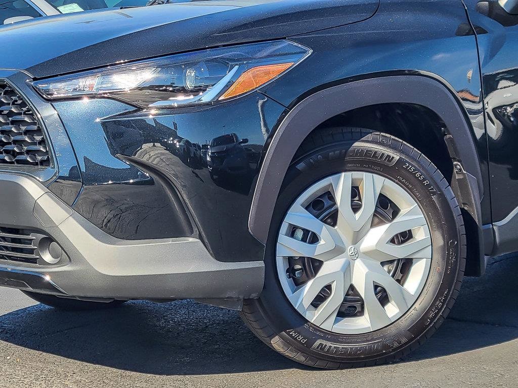 Used 2025 Toyota Corolla Cross L L 4WD