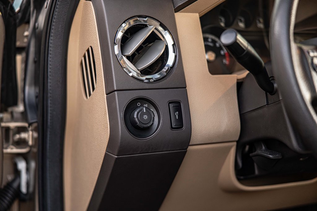 2011 FORD F-350 - Image 18