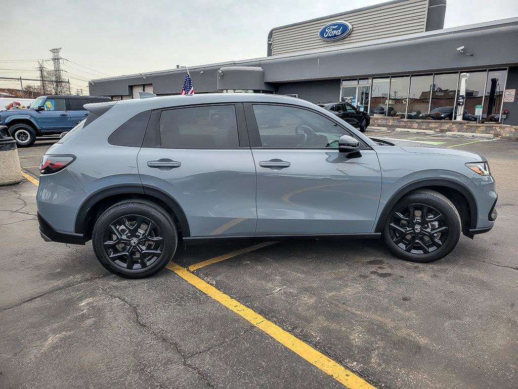 2025 HONDA HR-V - Image 11