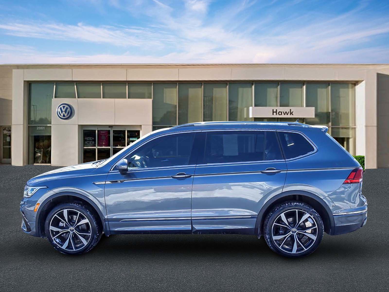 2023 VOLKSWAGEN TIGUAN - Image 4