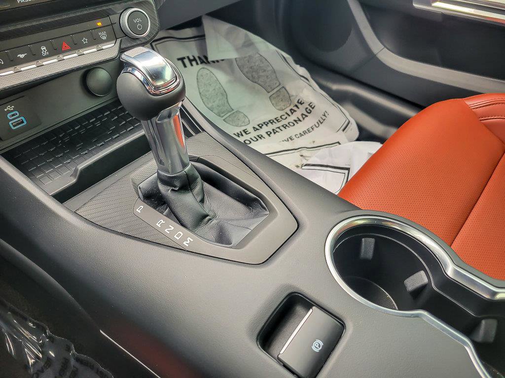2024 FORD MUSTANG - Image 19