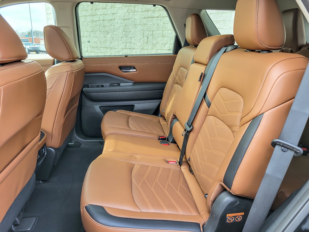 2022 NISSAN PATHFINDER - Image 10