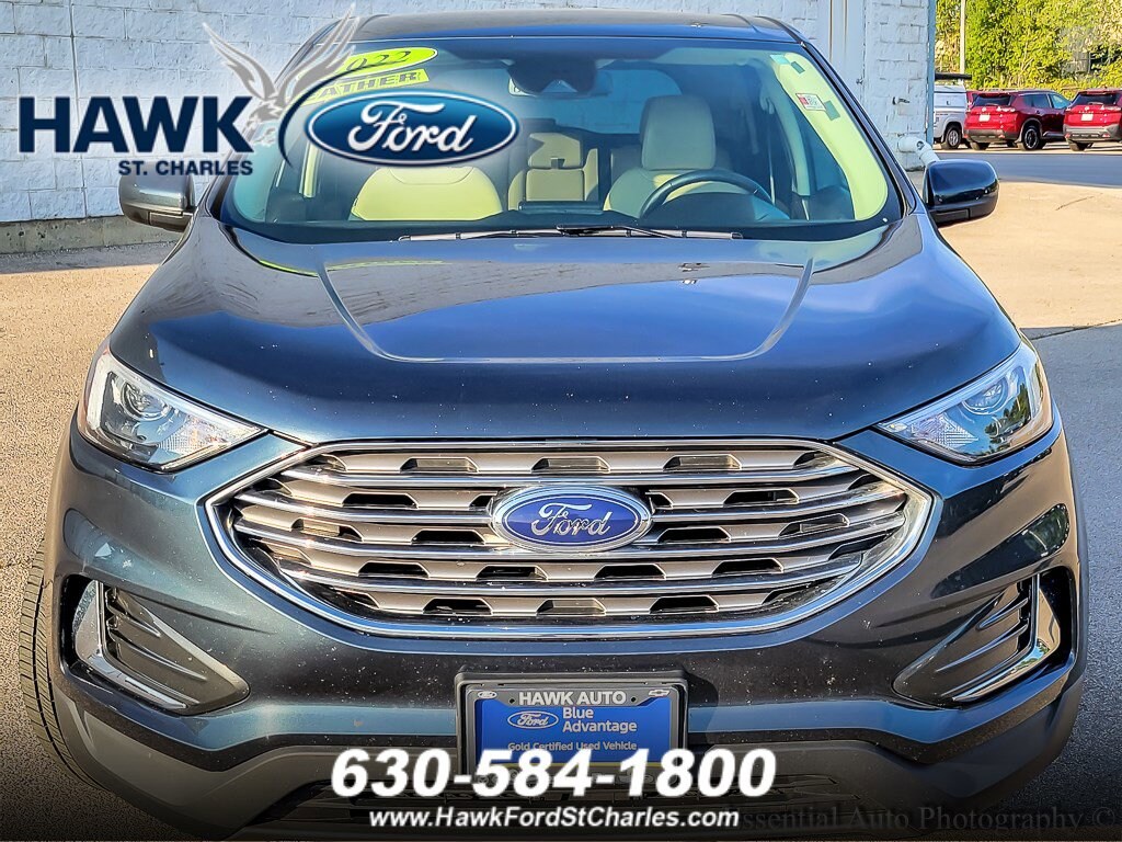 2022 Ford Edge SEL photo 3