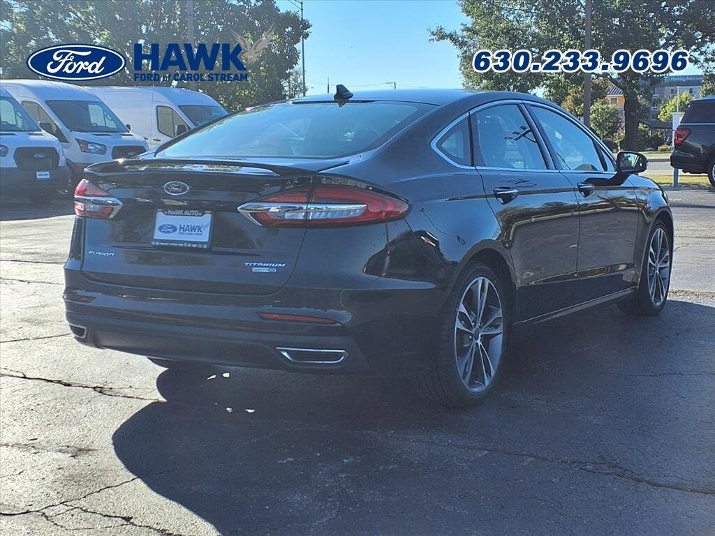 2020 Ford Fusion Titanium photo 2
