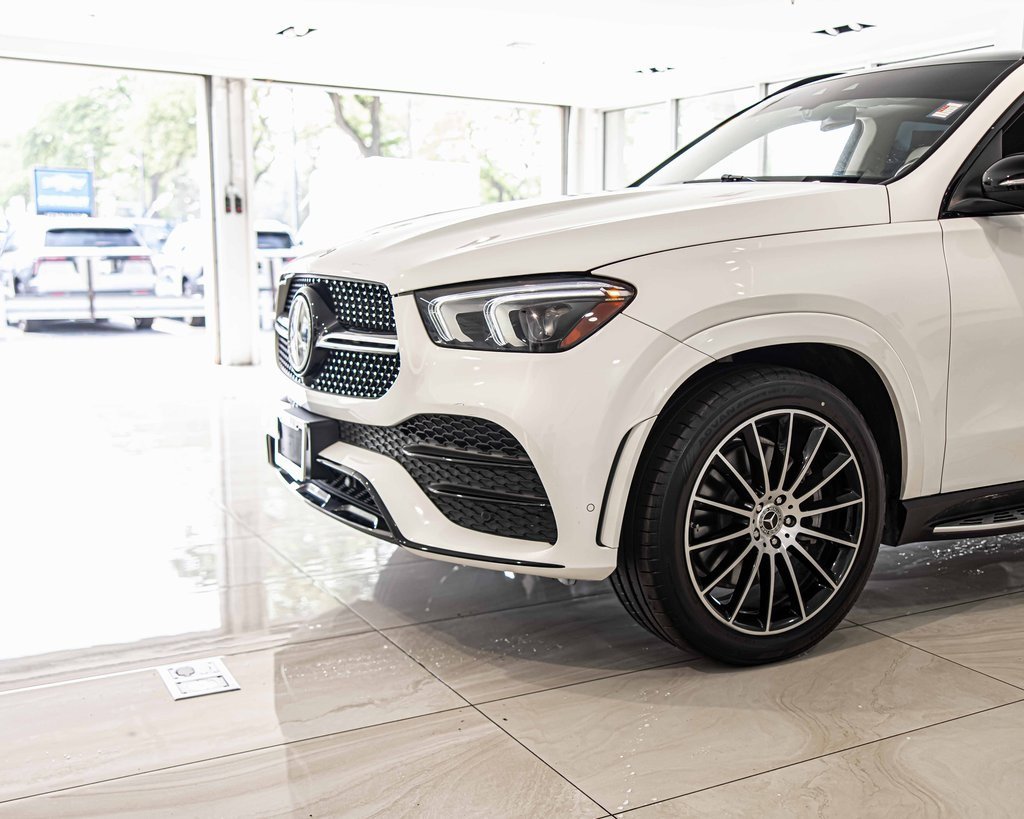 2022 Mercedes Benz GLE 450 4MATIC photo 4