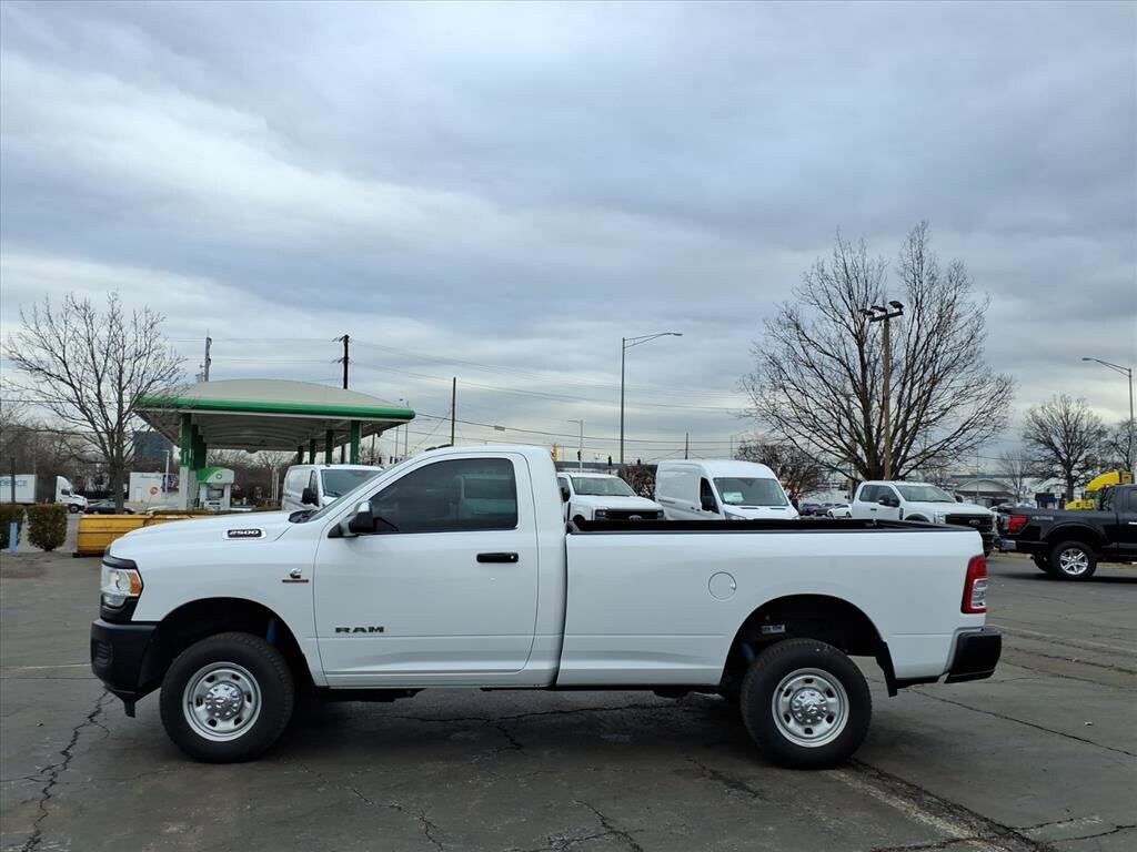 2022 RAM 2500 - Image 4