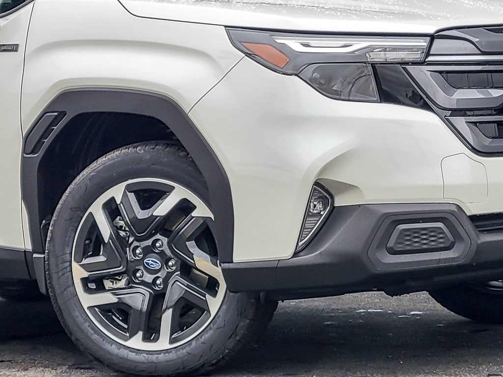 New 2025 Subaru Forester Premium Hybrid SUV