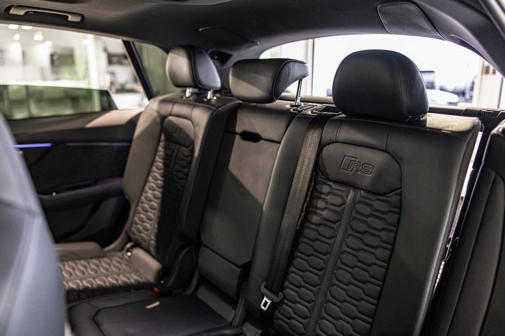 2022 AUDI RS Q8 - Image 34