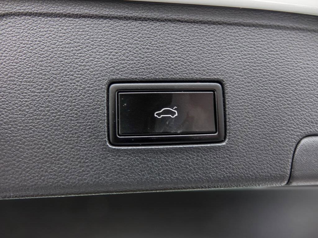 2020 VOLKSWAGEN ATLAS CROSS SPORT - Image 25