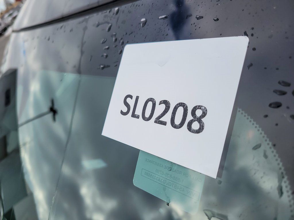 2025 SUBARU OUTBACK - Image 25