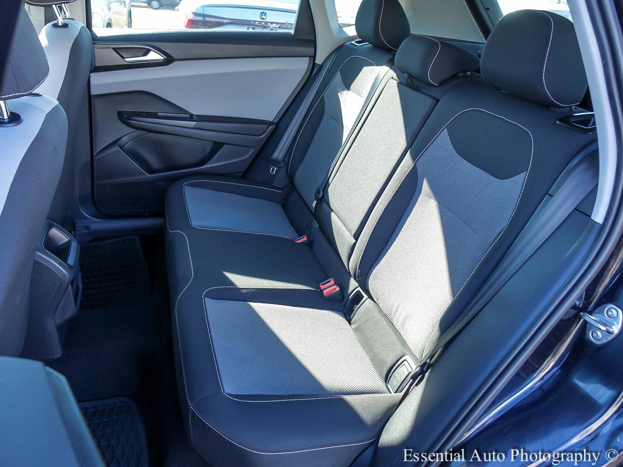 2022 VOLKSWAGEN TAOS - Image 10