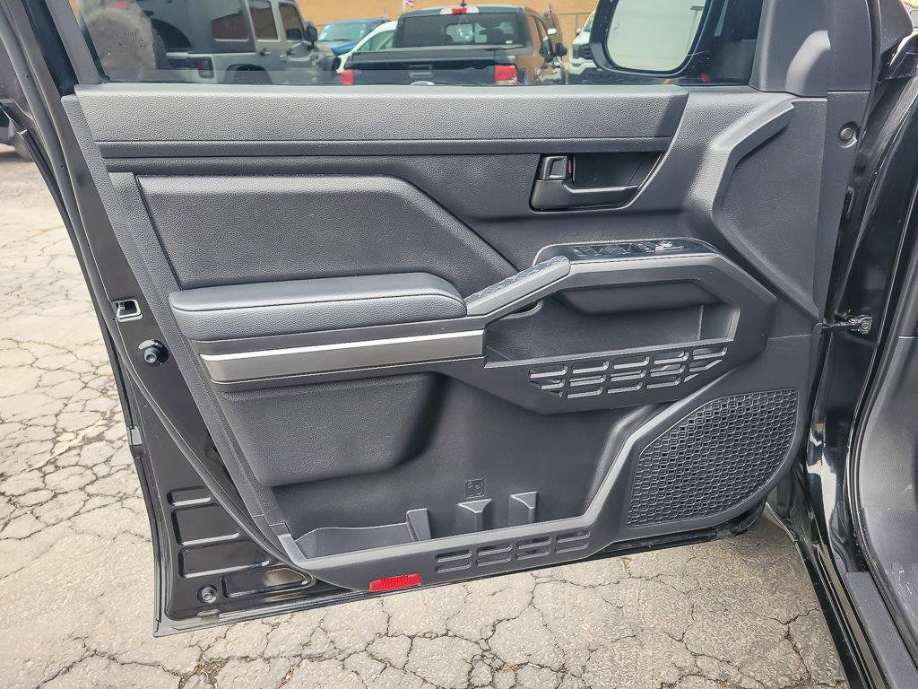 2025 TOYOTA TACOMA - Image 24