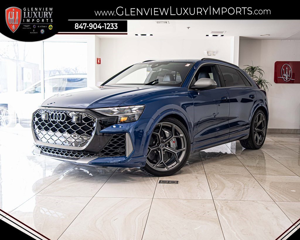 2025 Audi RS Q8 Base