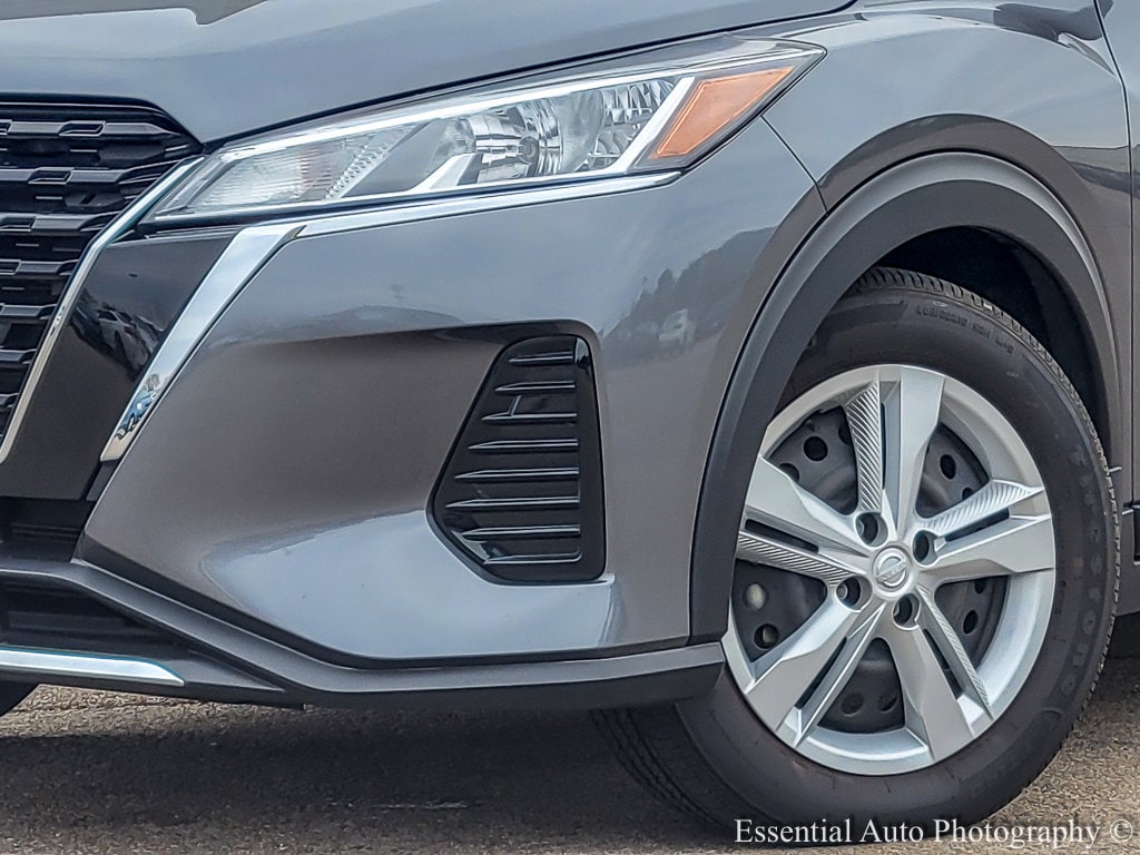 Used 2024 Nissan Kicks S S FWD