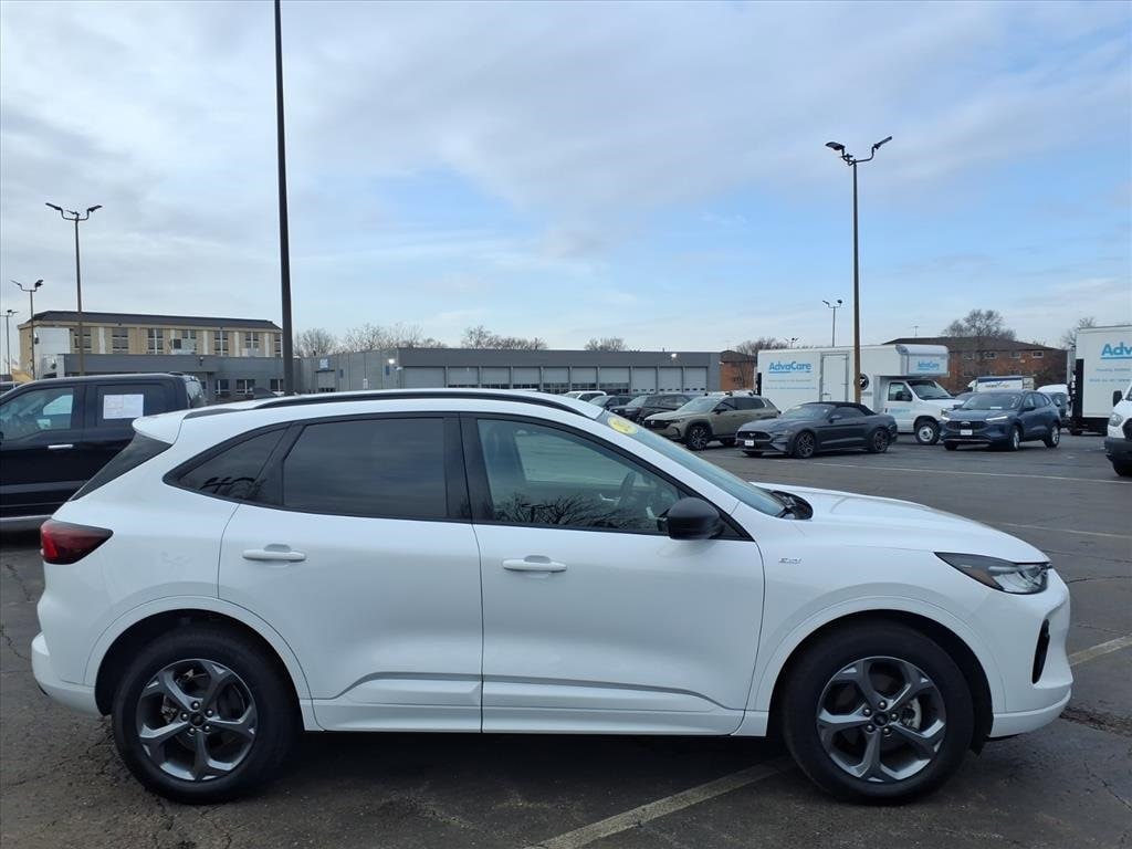 2023 FORD ESCAPE - Image 8