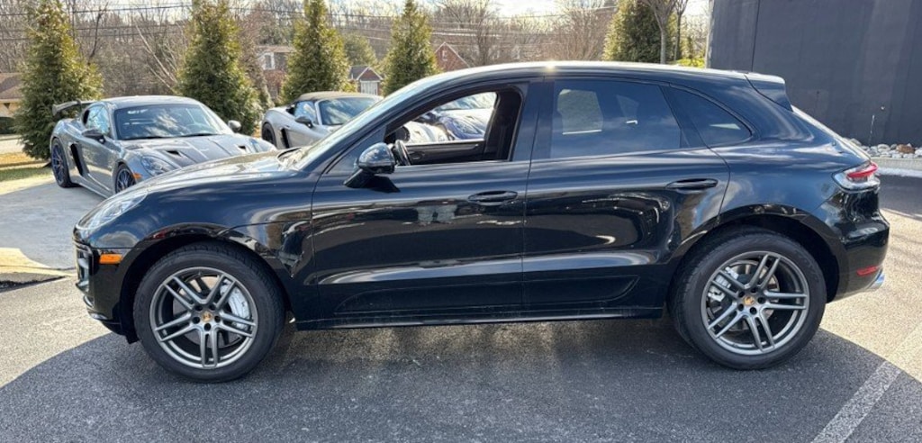 Used 2021 Porsche Macan Turbo Turbo AWD