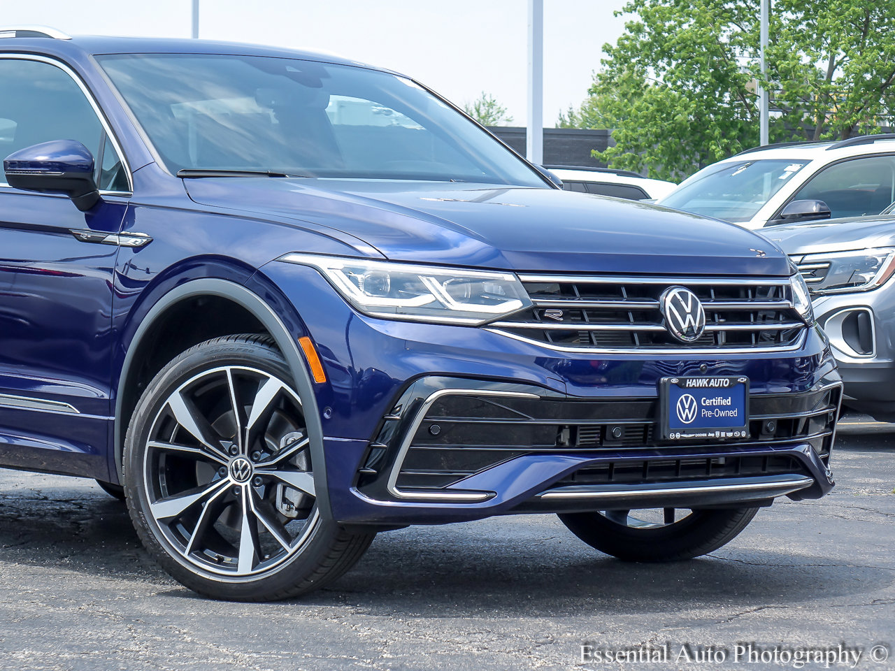 Certified 2024 Volkswagen Tiguan SEL R-LINE with VIN 3VV4B7AX8RM058997 for sale in Plainfield, IL