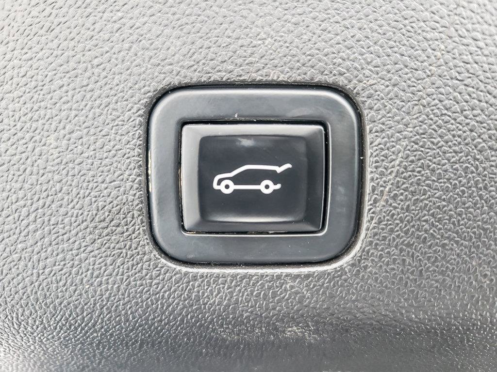 2021 CHEVROLET SUBURBAN - Image 27