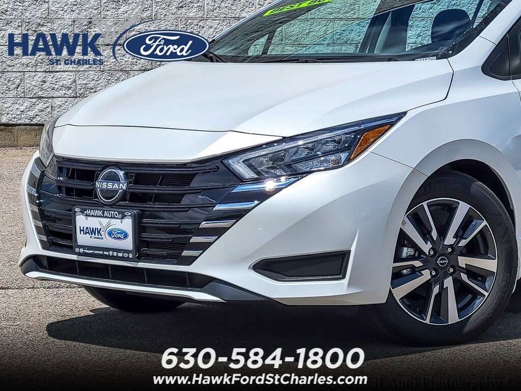 Used 2025 Nissan Versa SV SV CVT