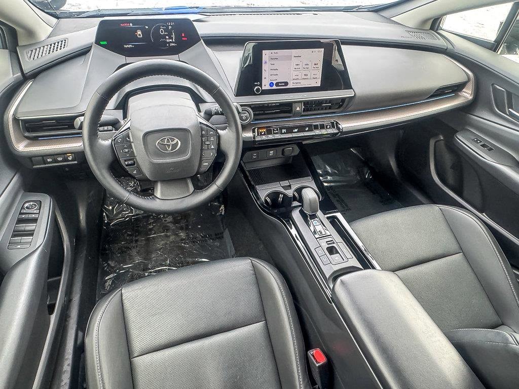2025 TOYOTA PRIUS - Image 14
