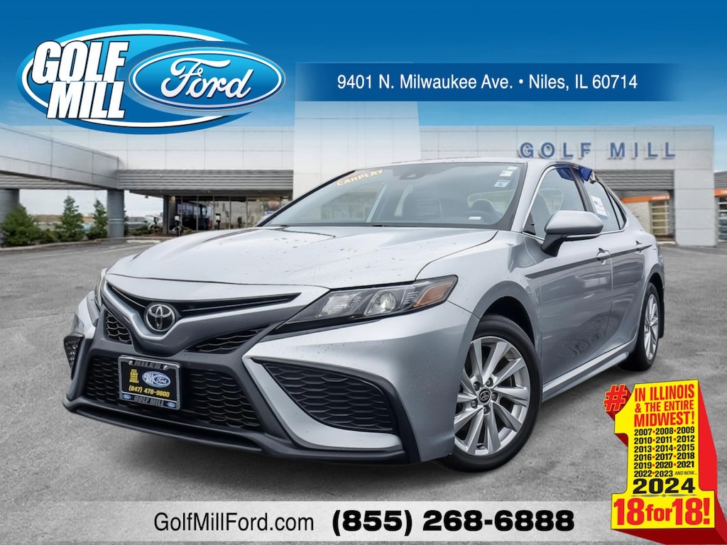 Used 2023 Toyota Camry SE SE Auto