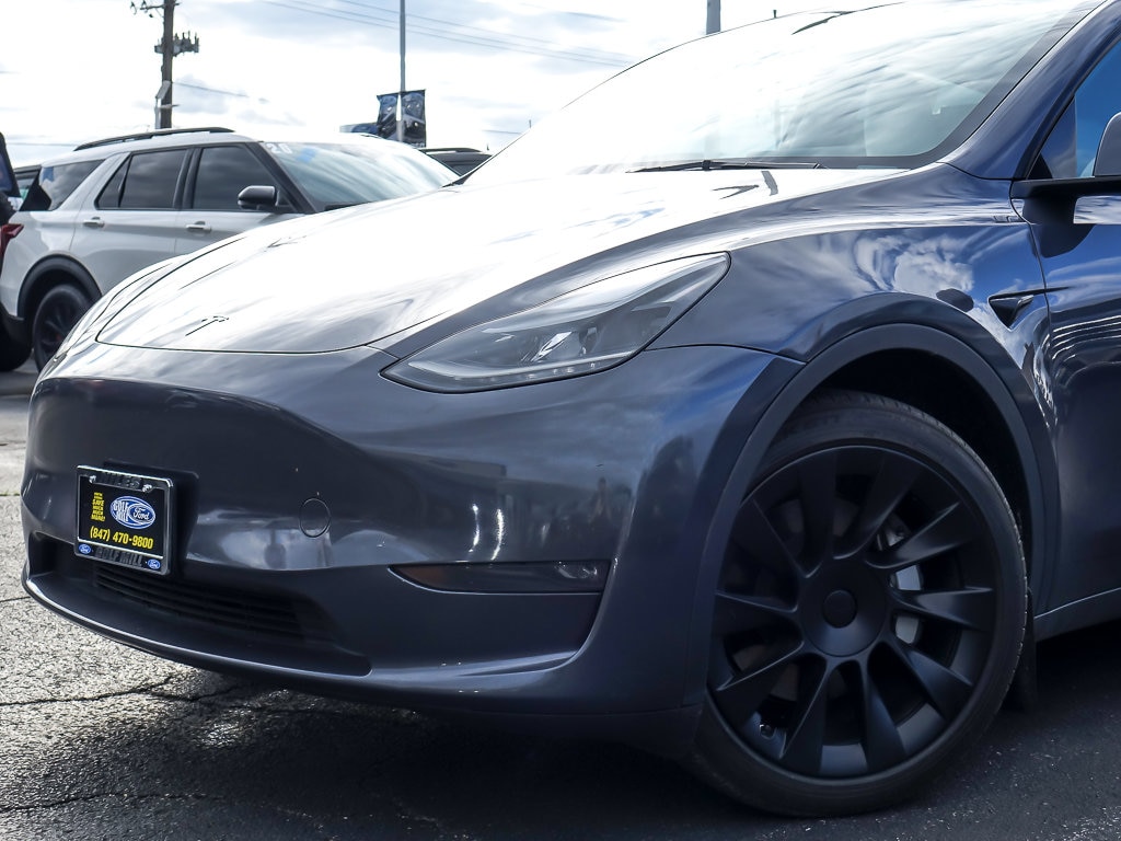 Used 2023 Tesla Model Y Long Range with VIN 7SAYGDEE1PA176786 for sale in Plainfield, IL