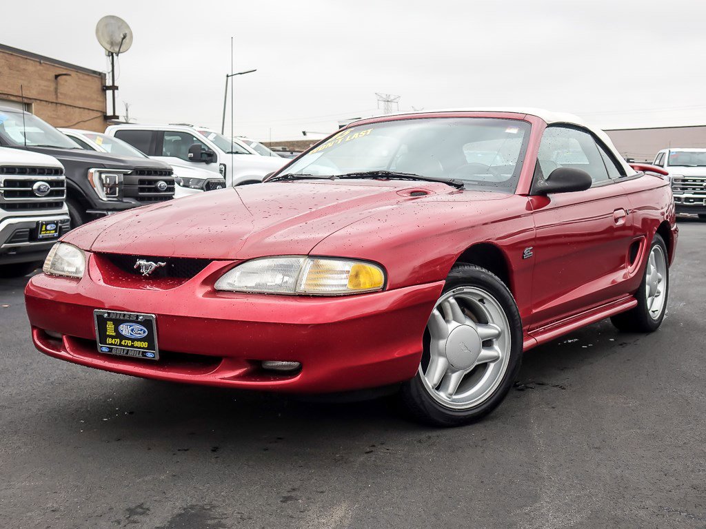 1995 Ford Mustang's photo