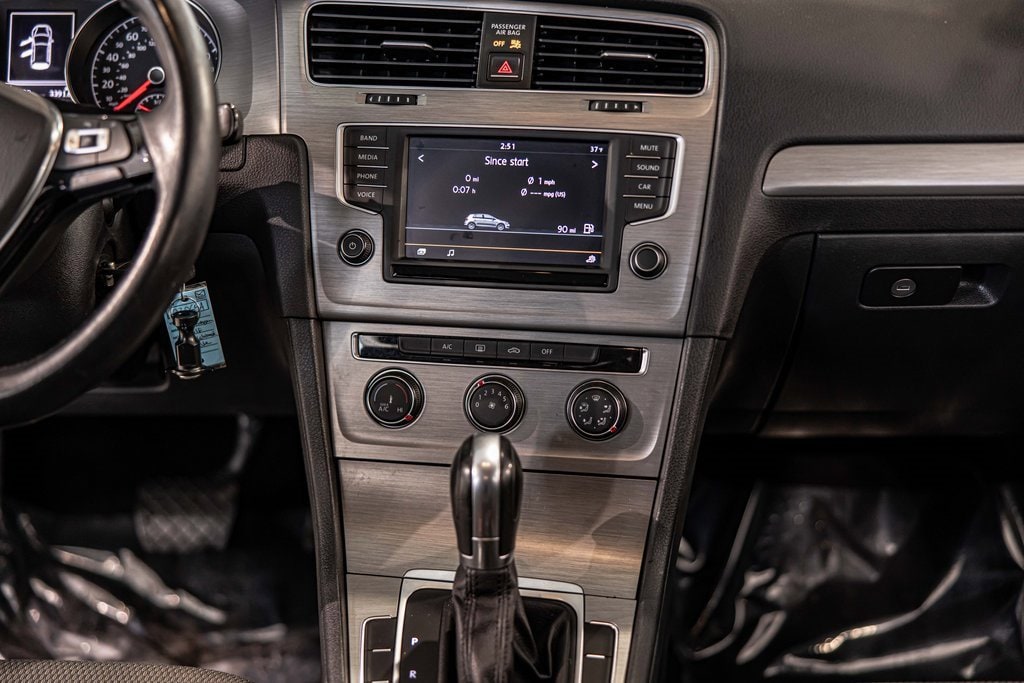 2016 VOLKSWAGEN GOLF - Image 36