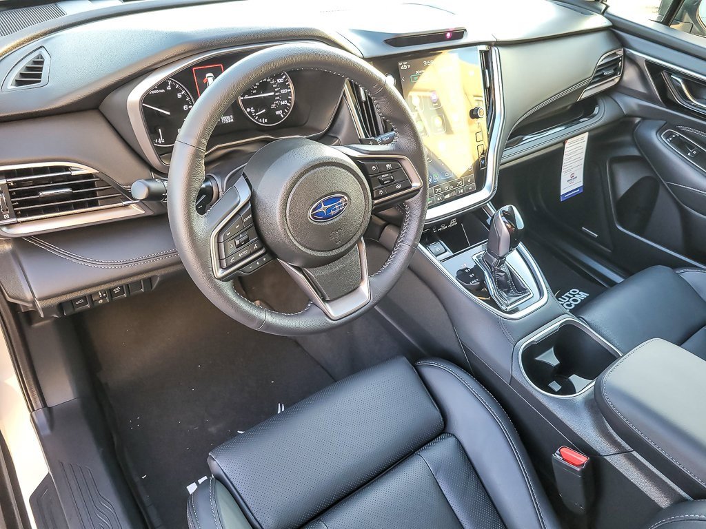 2025 SUBARU OUTBACK - Image 8