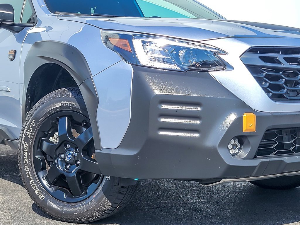 2022 Subaru Outback Wilderness photo 2