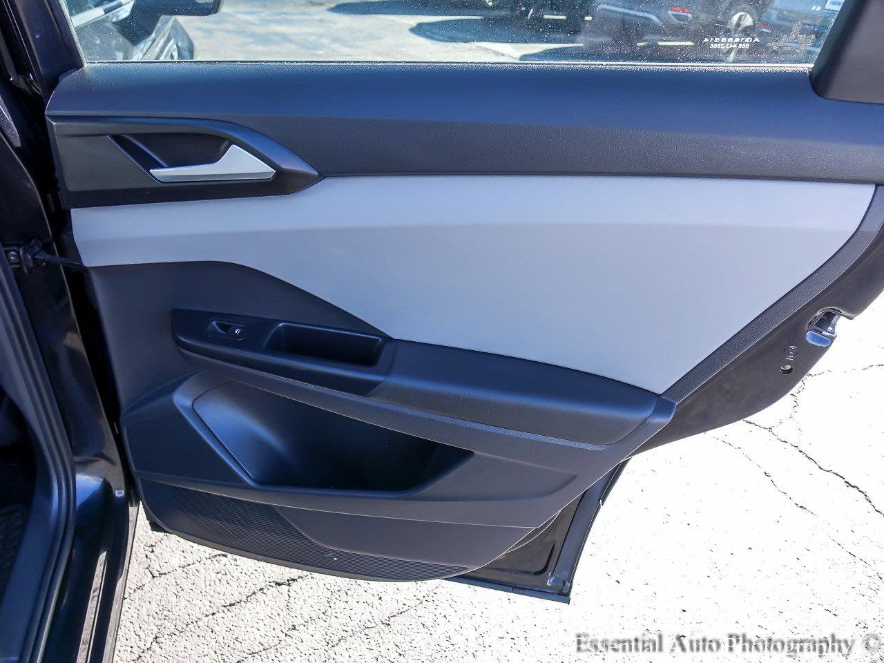 2022 VOLKSWAGEN TAOS - Image 20