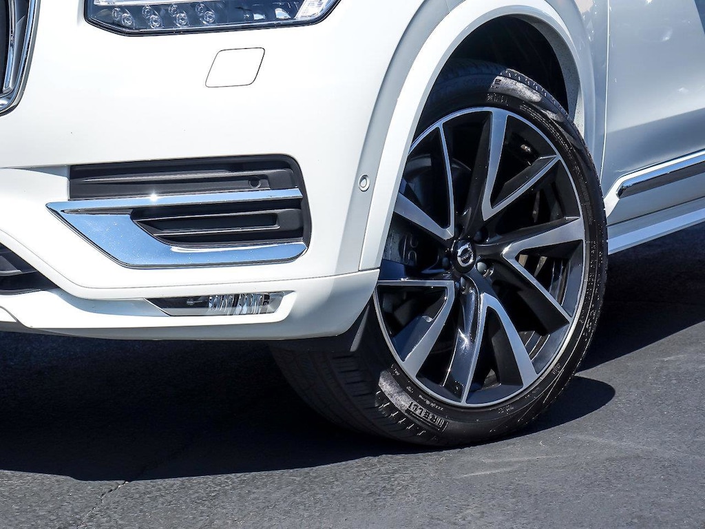 Used 2024 Volvo XC90 Plus Bright Theme B6 AWD Plus Bright Theme 6P