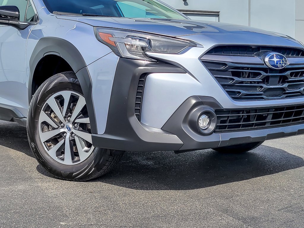 2023 Subaru Outback Premium photo 2