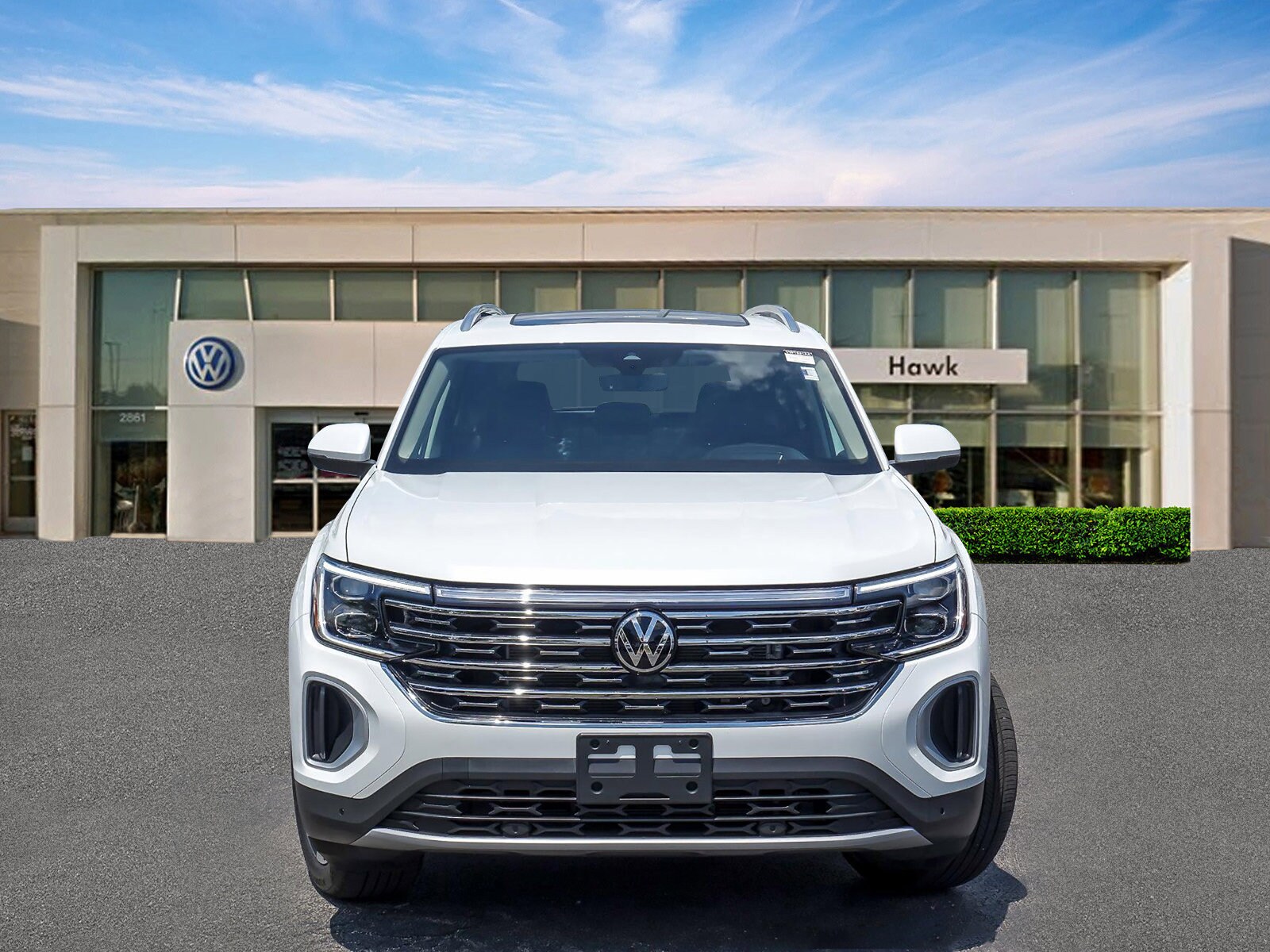 2024 Volkswagen Atlas SEL photo 4