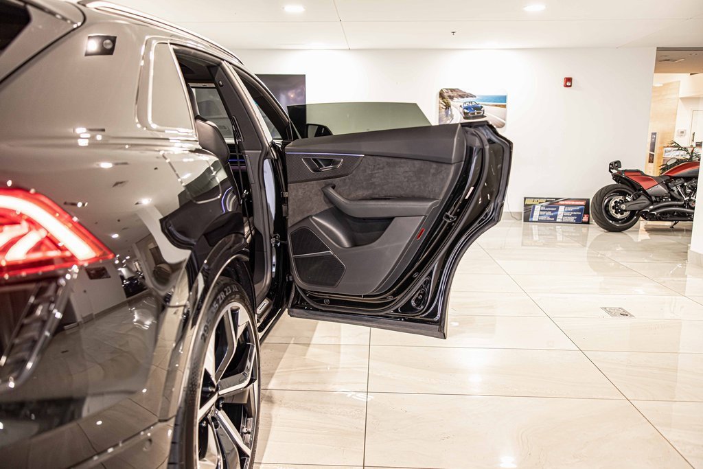 2022 AUDI RS Q8 - Image 42