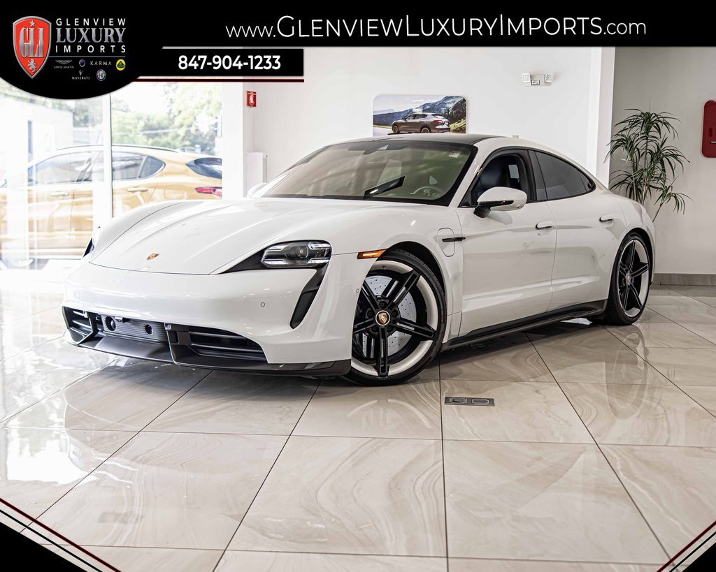 2020 Porsche Taycan Turbo S's photo