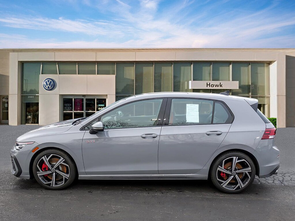 Used 2025 Volkswagen Golf GTI SE 2.0T SE DSG
