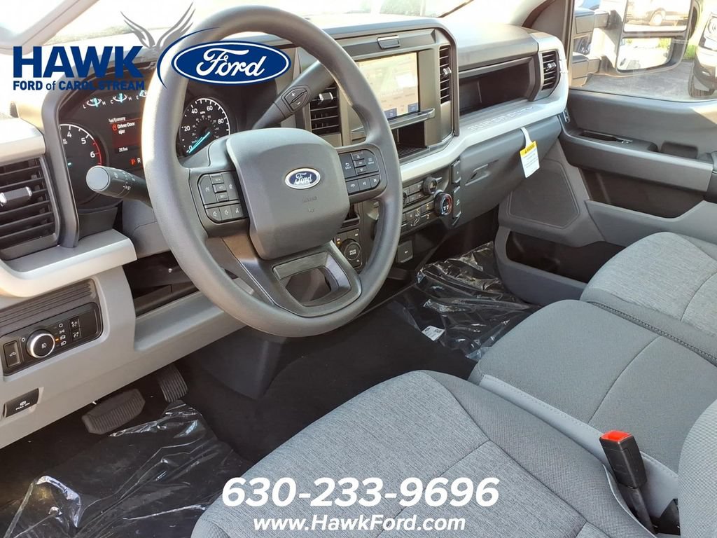 2025 Ford F-350 Super Duty XL - Photo 9