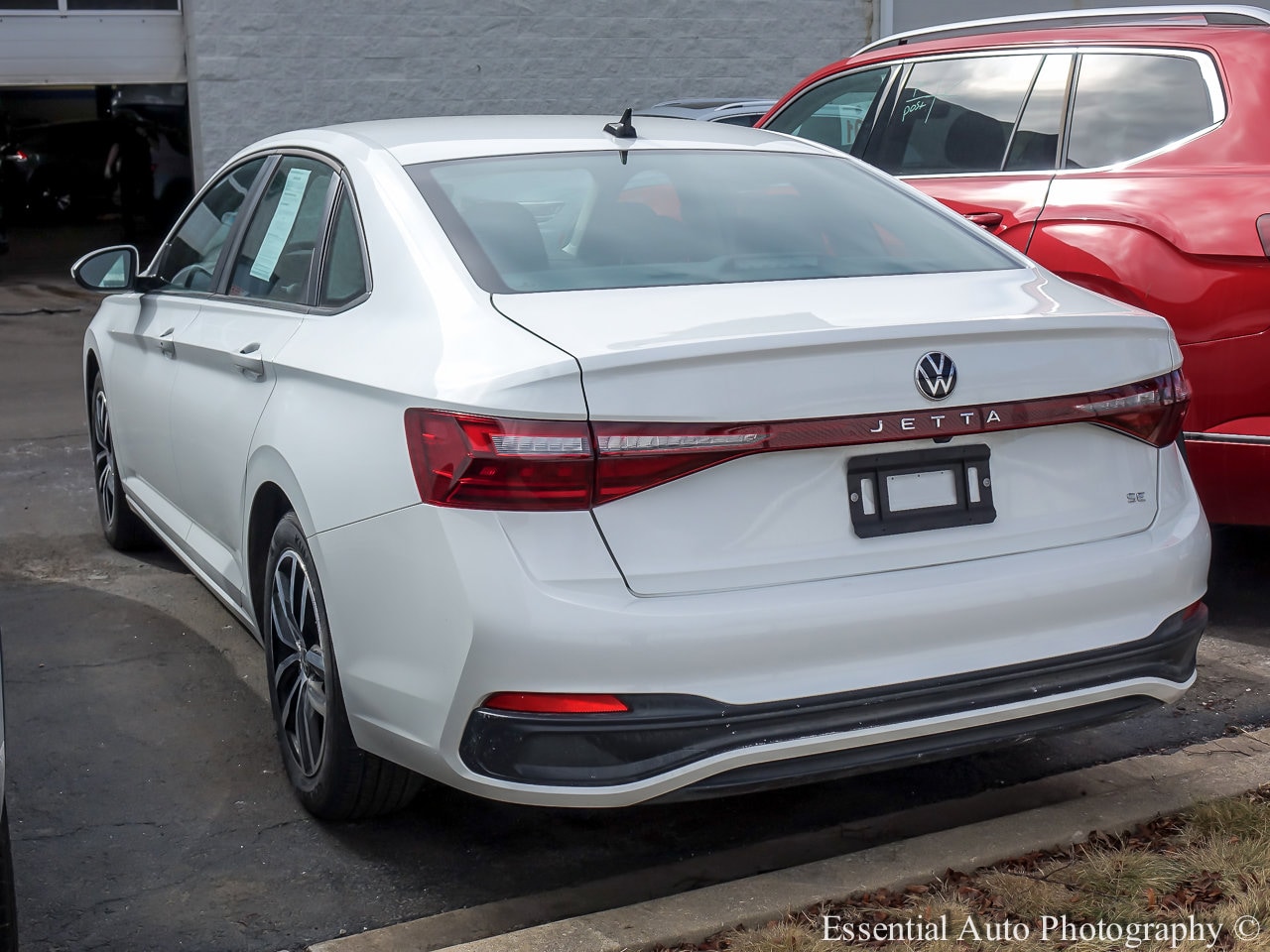 2025 VOLKSWAGEN JETTA - Image 3