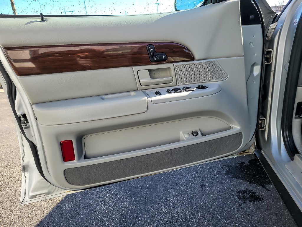 2003 MERCURY GRAND MARQUIS - Image 13