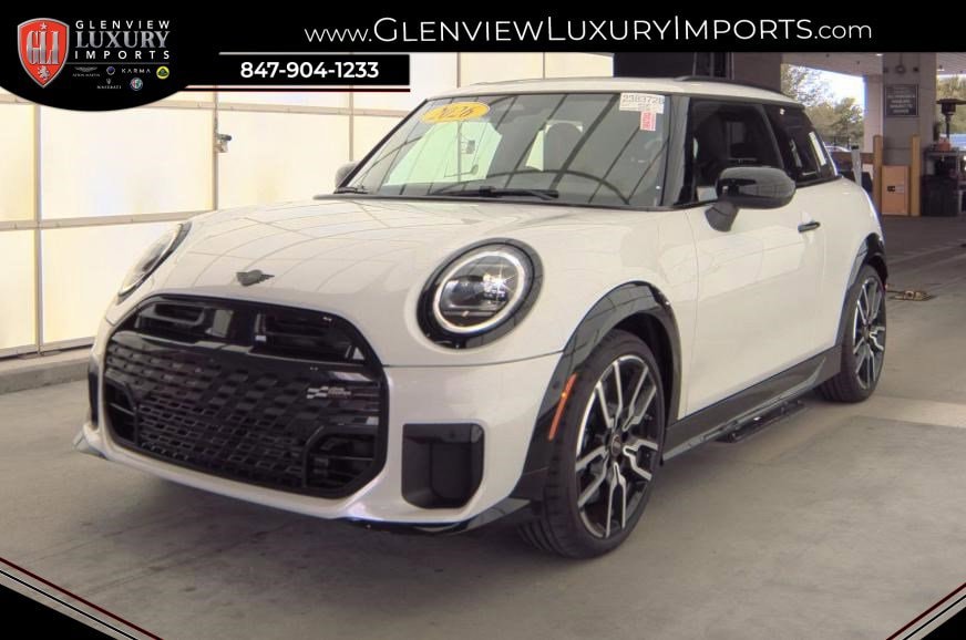 2026 MINI Hardtop Cooper S's photo