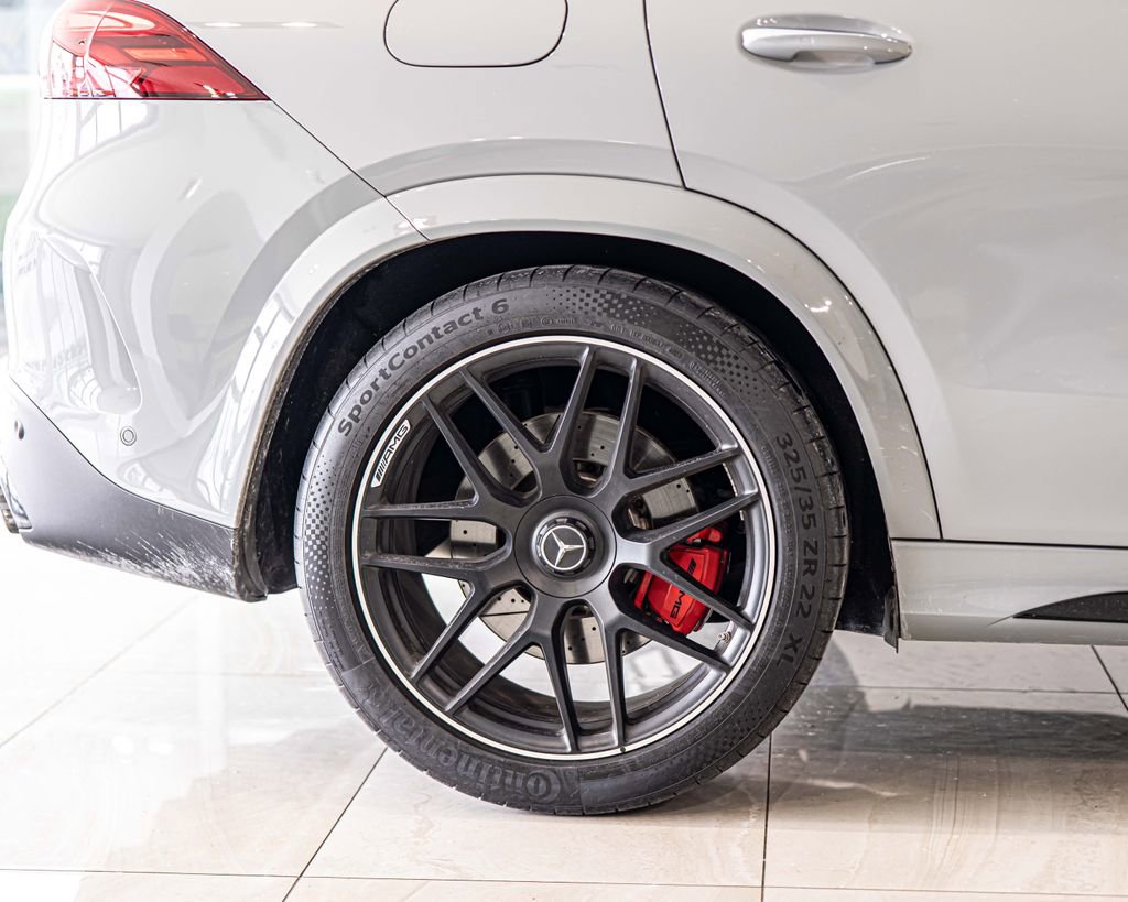 2025 Mercedes-Benz GLE AMG GLE63 S - Photo 11